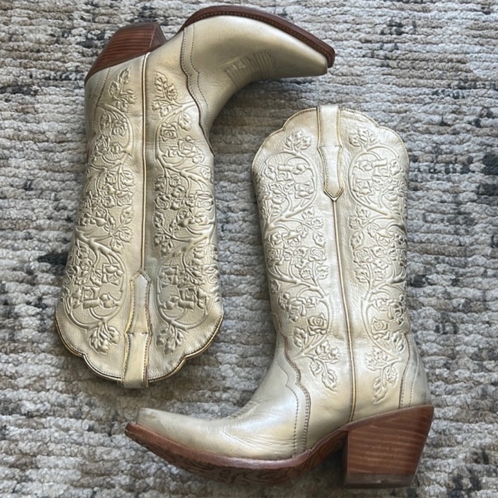 Ariat Cowboy Boots